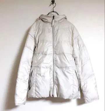 쿠미쿄쿠 다운 자켓 화이트 계열 후드 부착 리버서블 사이즈 2