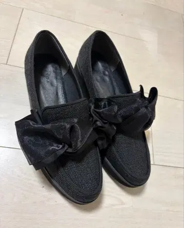 미사용 새상품 RANDA 리본 포함 로퍼 S