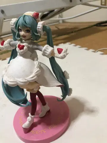 하츠네 미쿠 스위츠 피규어