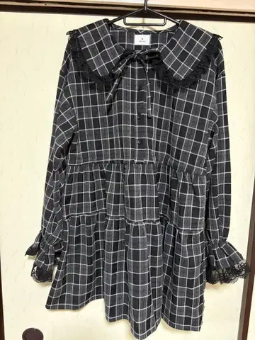 메리제니 블랙 앤 화이트 체크 무늬 미니 원피스