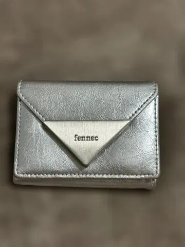 fennec 삼단 접이식 지갑 실버 새상품급