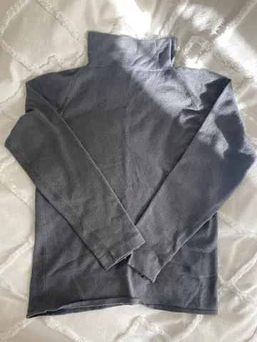 90's Emporio Armani 그레이 하이넥 긴팔 니트 46