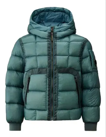 c.p company 다운 자켓