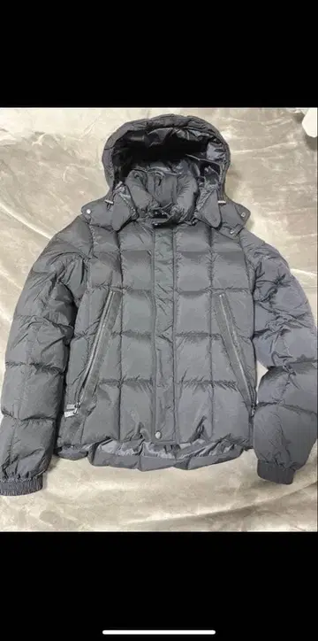 TATRAS BOESIO 보에시오 다운 1 블랙