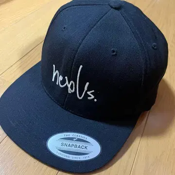 히토리 에 nexUs 투어 캡 모자