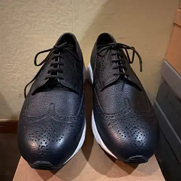 42ND ROYAL HIGHLAND 트랜스퍼 윙크 42