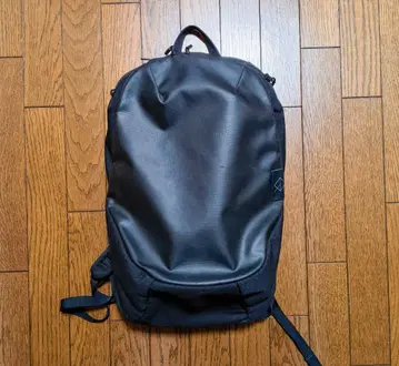 WEXLEY 블랙 백팩