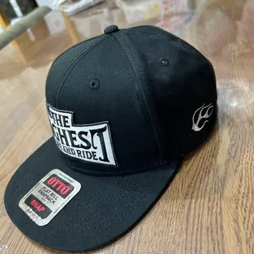 OTTO 블랙 스냅백 캡