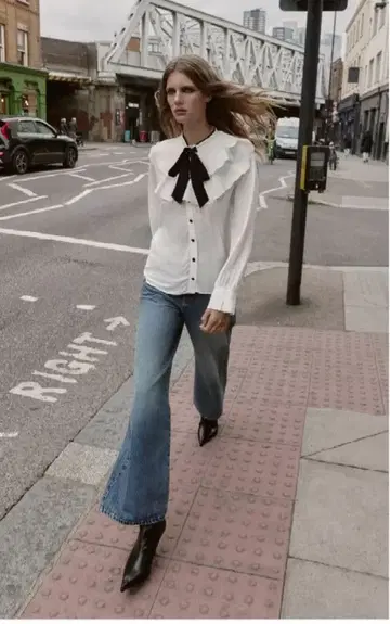 새상품 ZARA 프릴 대비 타이 블라우스 S