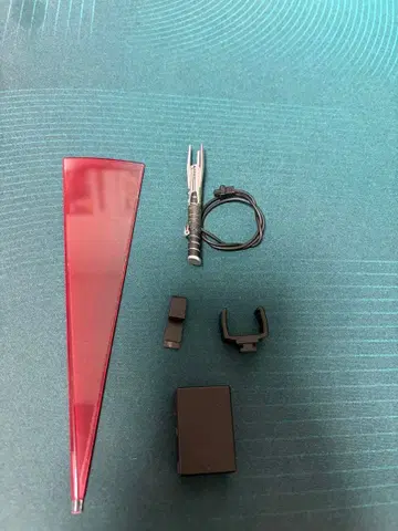 핫토이즈 1/6 스타 킬러 라이트세이버만