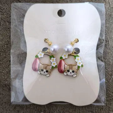 mofusand 흔들흔들 귀찌 펄딸기