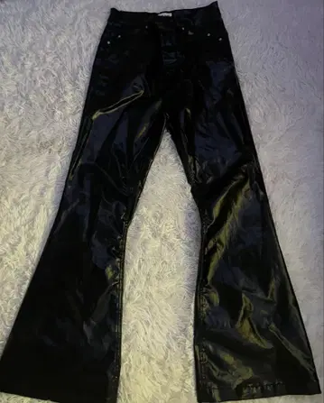 가죽 팬츠 플레어 블랙