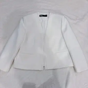 ZARA 자라 노카라 자켓 화이트