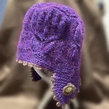 장밋빛 모자 귀마개 니트 모자