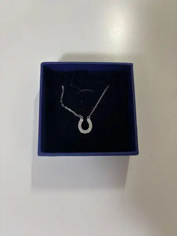 스와로브스키 말발굽 목걸이