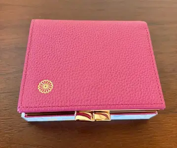황궁 지갑 소가죽 이단 접이 가마구치 로즈 핑크 (최종 가격 인하)