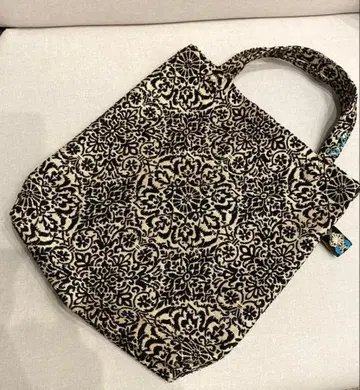 BINDU 자카드 토트백