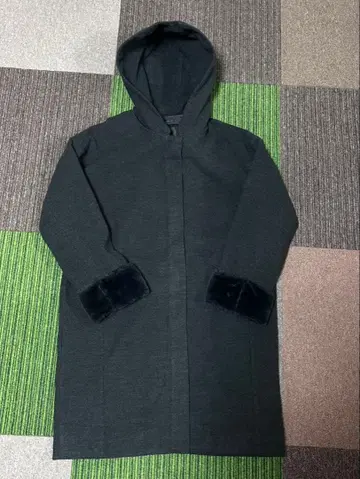 w closet 후드 부착 롱 코트 소매 퍼 다크 그레이