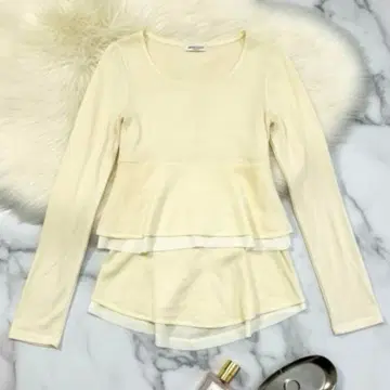 아이씨비 iCB 프릴 블라우스 [ S ] 아이보리 울 100% 고급