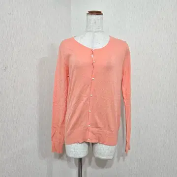 로페피크닉 펄톤 버튼 니트 가디건 (38) 핑크 계열 깔끔한