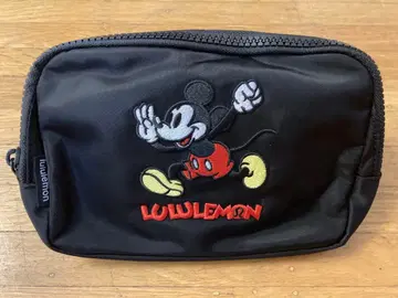 미사용 새상품! 룰루레몬 Everywhere 벨트백 디즈니