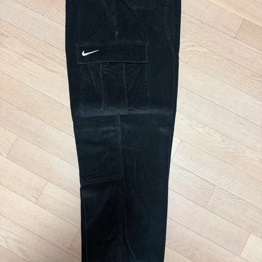 supreme nike cargo sweatpant black