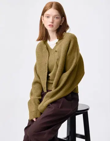 지유 퍼프 니트 2피스 가디건 머스타드