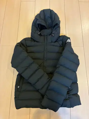 PYRENEX 후드 부착 다운 자켓 38 블랙