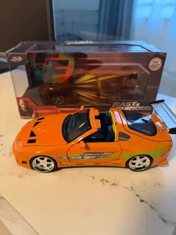 도요타 수프라 오렌지 미니카 와일드 스피드