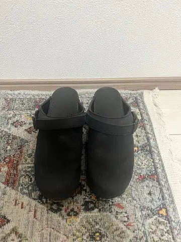 [새상품급] dansko Ingrid 오일드 가죽 블랙 37사이즈