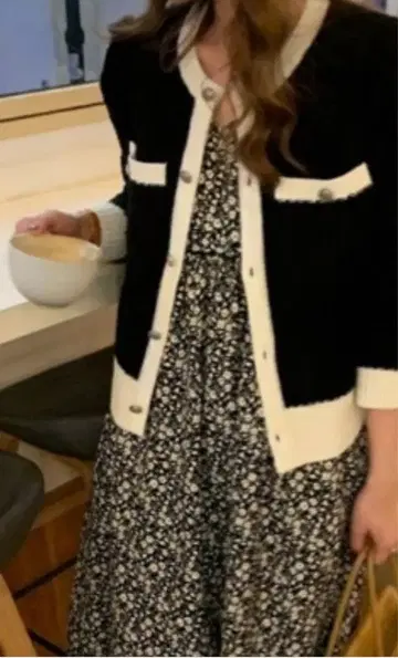 바이컬러 가디건