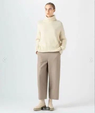 tomorrowland 울 트윌 저지 세미 와이드 크롭 팬츠