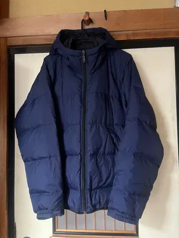 유니클로 네이비 후드 부착 다운 자켓 XL
