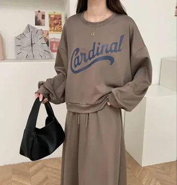 새상품 ABITOKYO 로고 프린트 종이상자 맨투맨 셋업 브라운