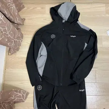 WAP 후드 부착 스포츠 웨어 세트 블랙/그레이 L SIZE