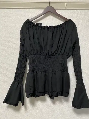 Sheglit 셰그릿 밴딩 셔링 블라우스 블랙 블라우스 M