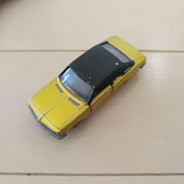 혼다 1300 토미카 옐로우 컬러/블랙