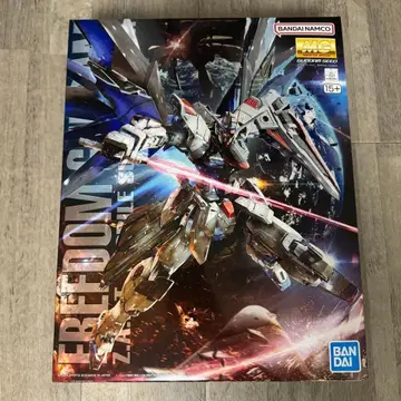 MG 1/100 192 프리덤 건담 ver.2.0 건담 프라모델 미조립