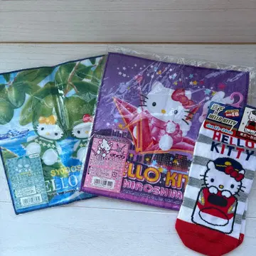 지역 한정 키티 타월 손수건과 여성 양말 22~24cm