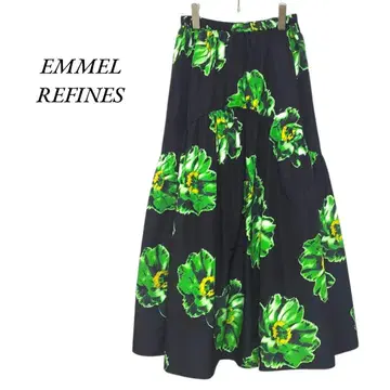 EMMEL REFINES 빅 플라워 헴 개더 스커트