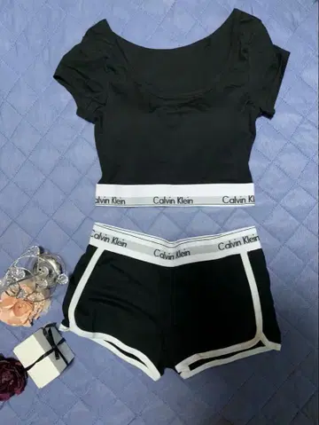 캘빈 클라인 블랙 셋업 M 사이즈
