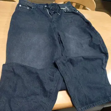 다크 블루 스트레이트 데님