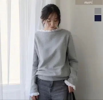 SHIORI x MERI 멀티웨이 프릴 맨투맨