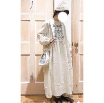 마카베 앨리스 x Samansa Mos2 자수 롱 원피스