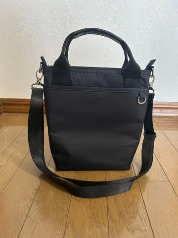 그레이쉬 코먼색 블랙