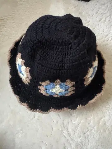 손뜨개질 느낌 니트 모자 여성용 꽃