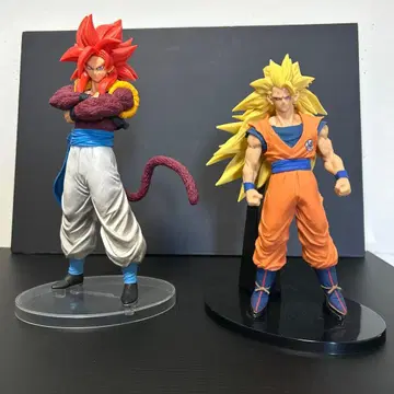 드래곤볼 피규어 초사이어인 3과 오지터 4