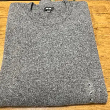UNIQLO 캐시미어 크루넥 스웨터