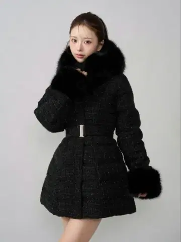 Darich 다리치 레이디 미디 트위드 다운 코트 S 사이즈