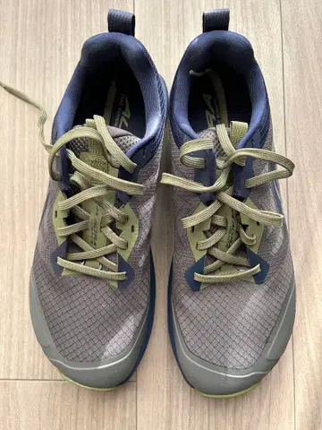 알트라 LONE PEAK 9+ 28cm DUSTY OLIVE